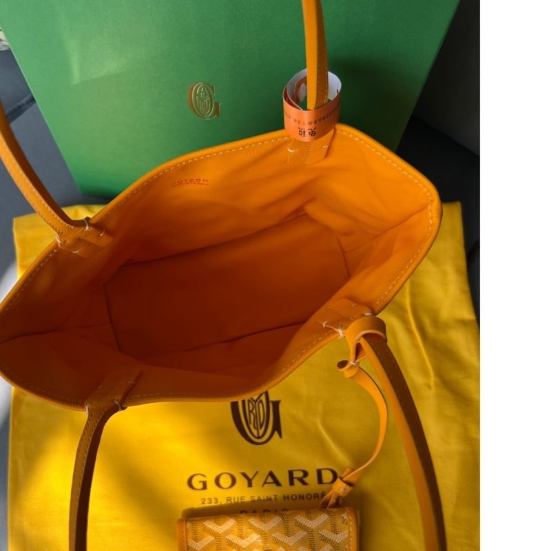 Goyard Shopping Bags